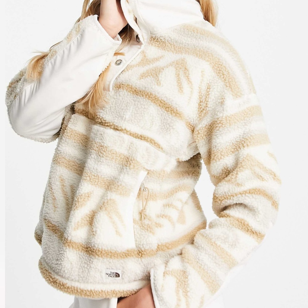 The North Face Women's White and beige fleece pullover